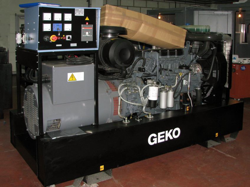 Дизельная электростанция GEKO 250003 EDS/DEDA